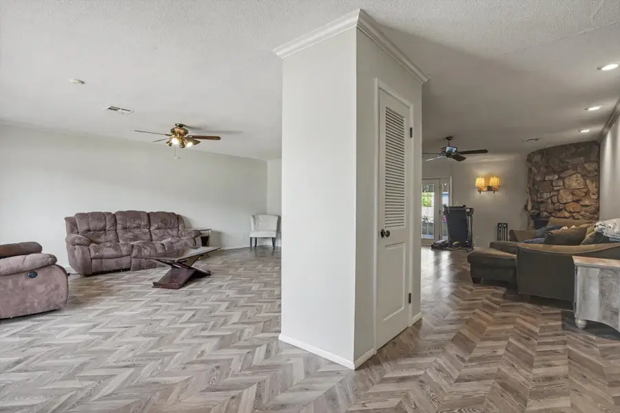 5737 E 58th Street, Tulsa, OK 74135 - #3