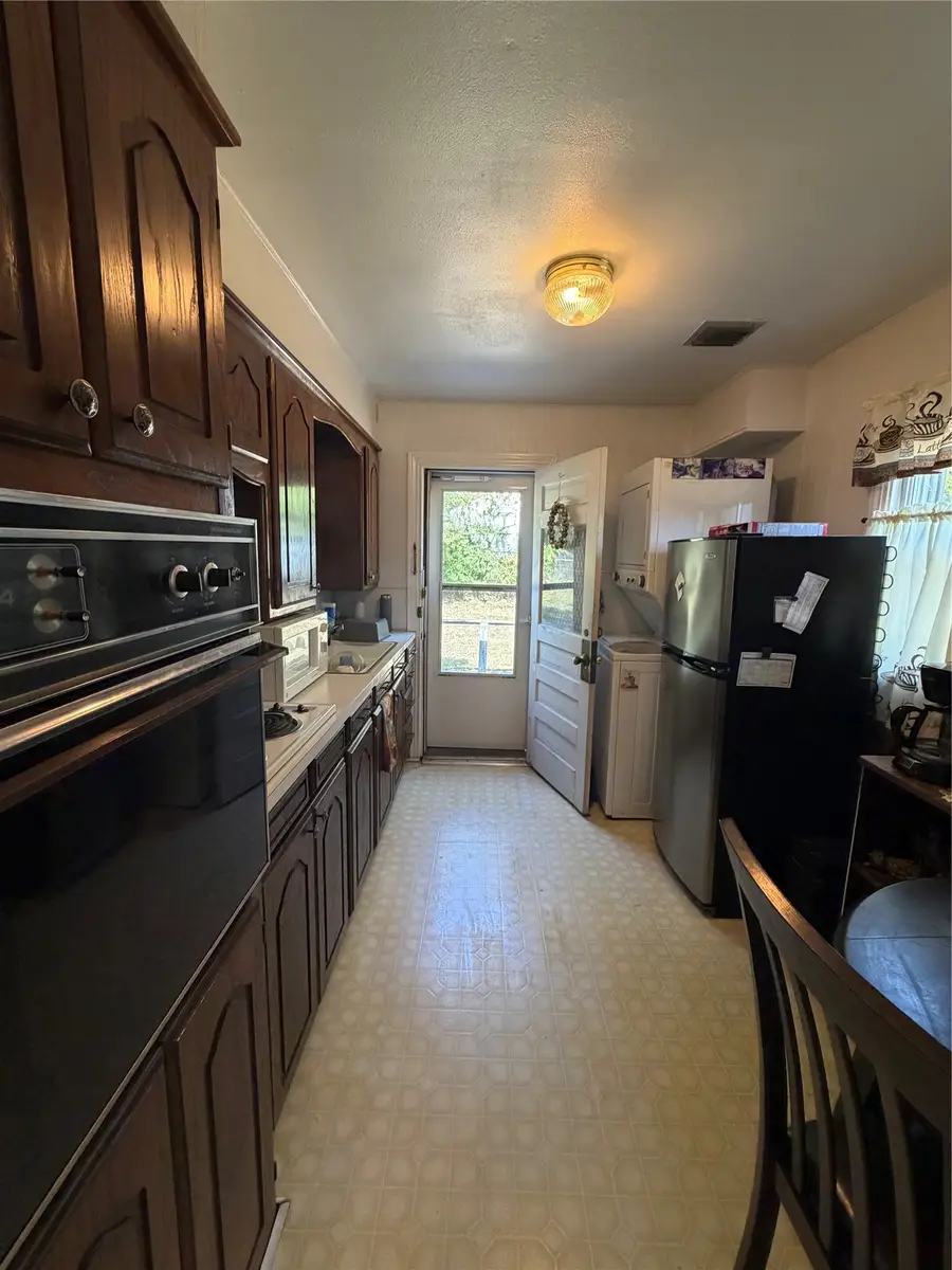 227 SW B Street, Ardmore, OK 73401 - #3