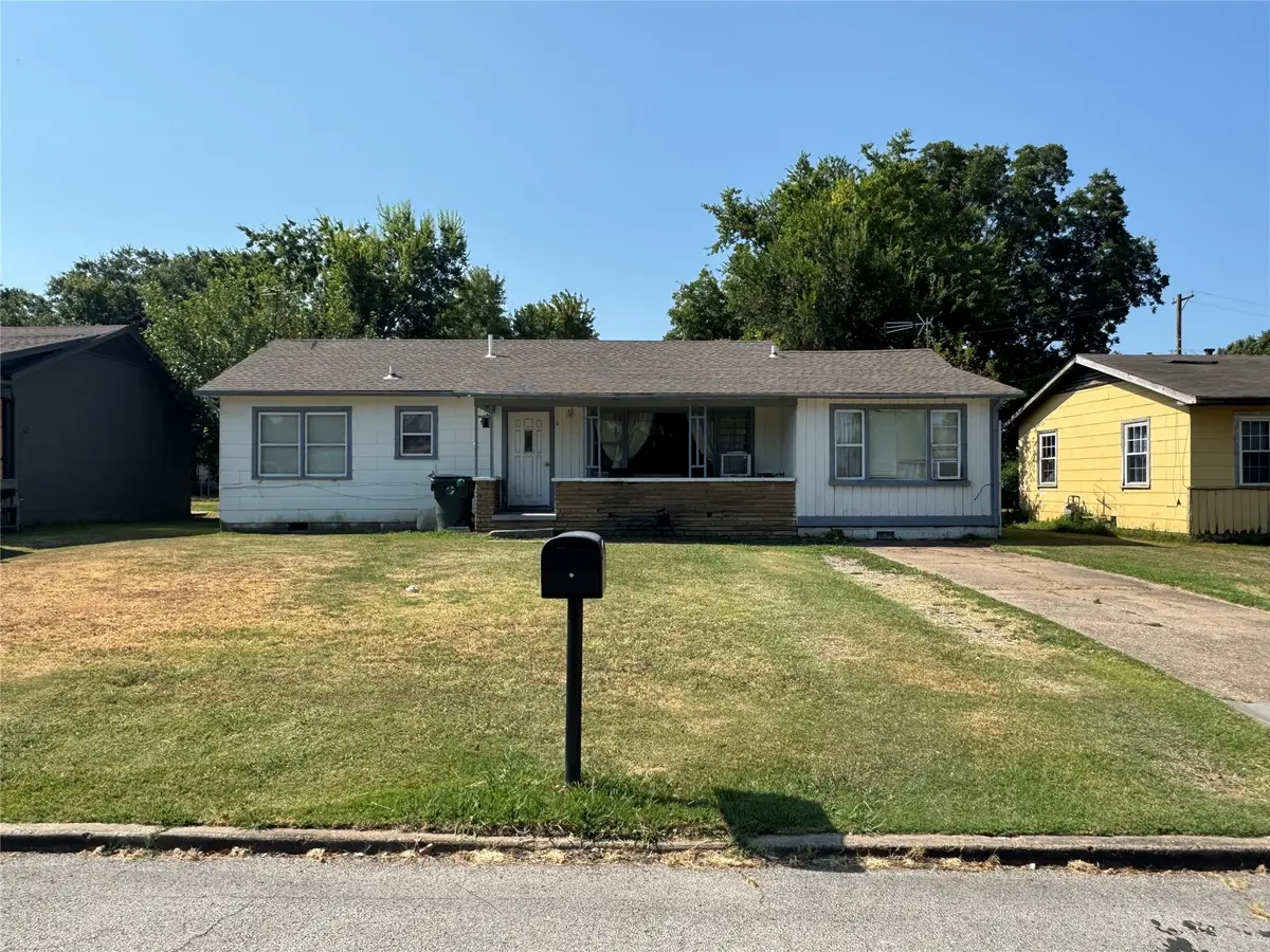1620 Glennan Drive, Okmulgee, OK 74447 - #1