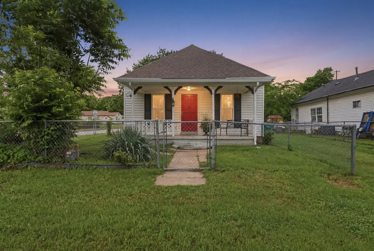 800 N Hodge Street, Sapulpa, OK 74066 - #1