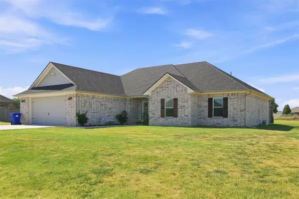 171 Bull Run, Calera, OK 74730