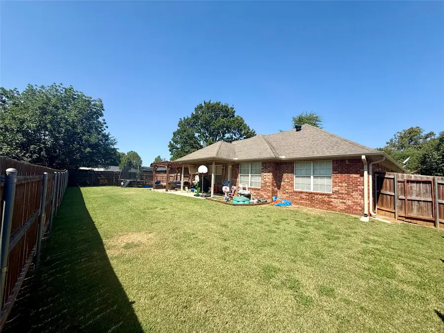 5418 Roadrunner, Durant, OK 74701 - #3