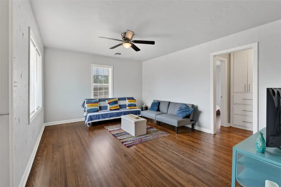 315 W 11th Street, Sand Springs, OK 74063 - #3
