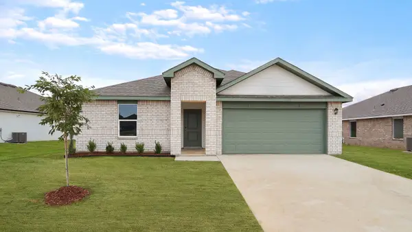 2010 E Toledo Street, Broken Arrow, OK 74011
