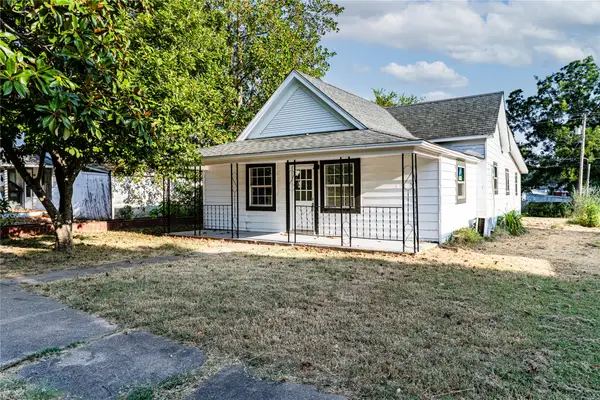 508 E 3rd Avenue, Bristow, OK 74010