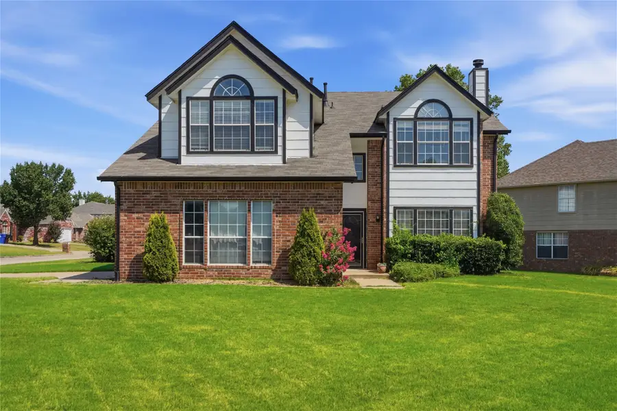 1301 N Willow Avenue, Broken Arrow, OK 74012 - #2