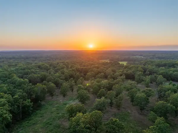3 N 4450 Road, Locust Grove, OK 74352