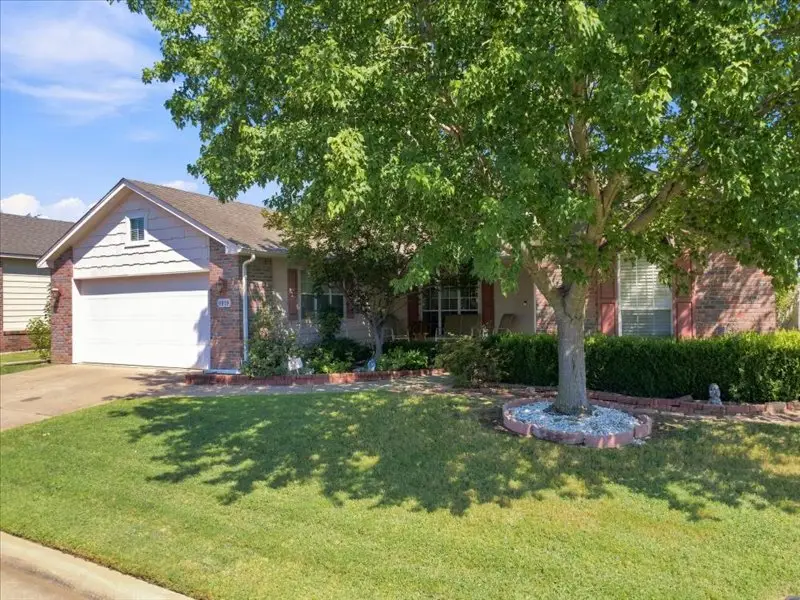 8919 E 62nd Place, Tulsa, OK 74133 - #2