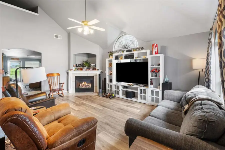 8517 E Madison Street, Broken Arrow, OK 74014 - #3