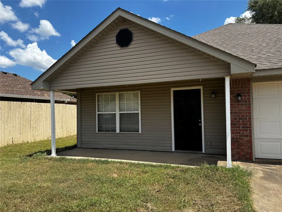 1519 Cherokee Trail, Muldrow, OK 74948 - #2