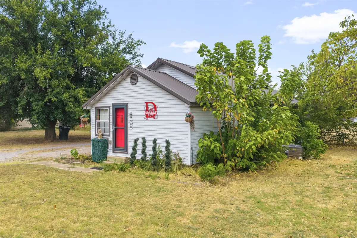 900 Lincoln Street, Healdton, OK 73438 - #1