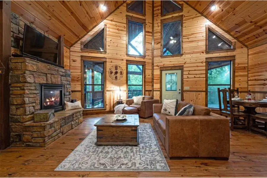 237 High Peak Trail, Broken Bow, OK 74728 - #3