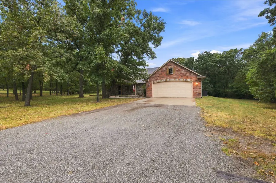 11912 Hickory Lane, Claremore, OK 74017 - #2