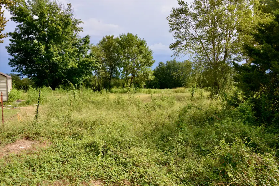 16401 E Hackberry Road, Henryetta, OK 74437 - #3
