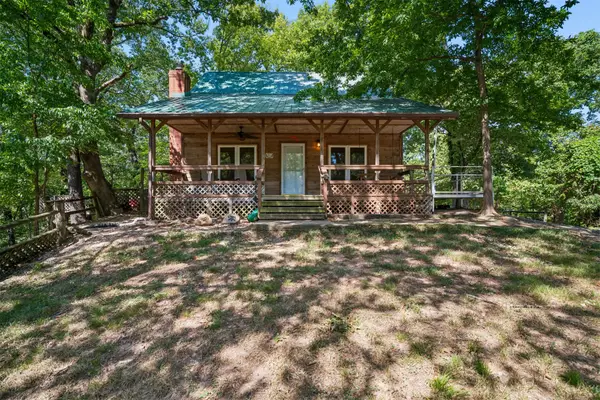136 Oak Ridge Drive, Salina, OK 74365