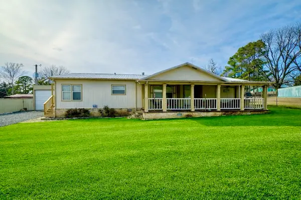 3943 Surf Road, Kingston, OK 73439