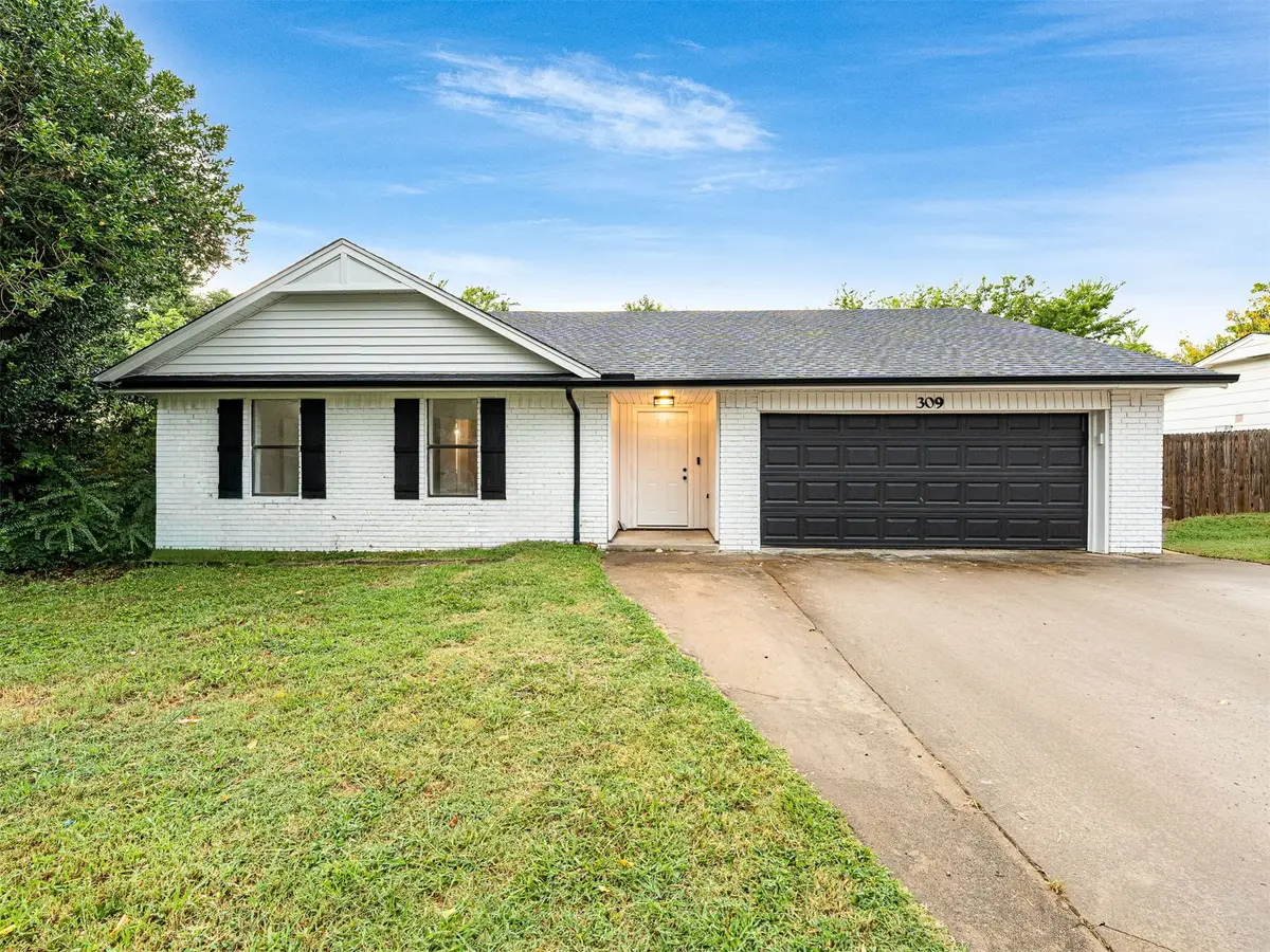309 Capitol Street, Fort Gibson, OK 74434 - #1