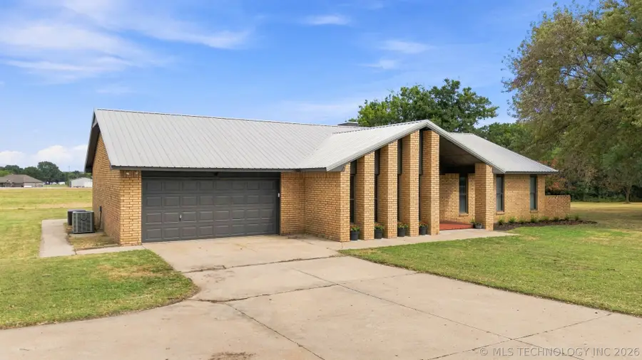 12123 S 4090 Road, Oologah, OK 74053 - #3