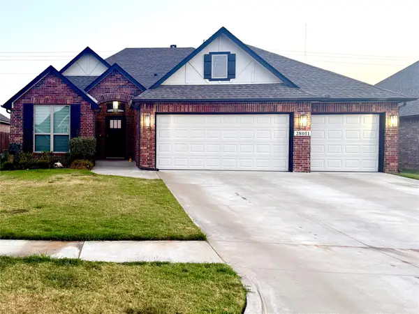 28011 E 107th Street S, Coweta, OK 74429