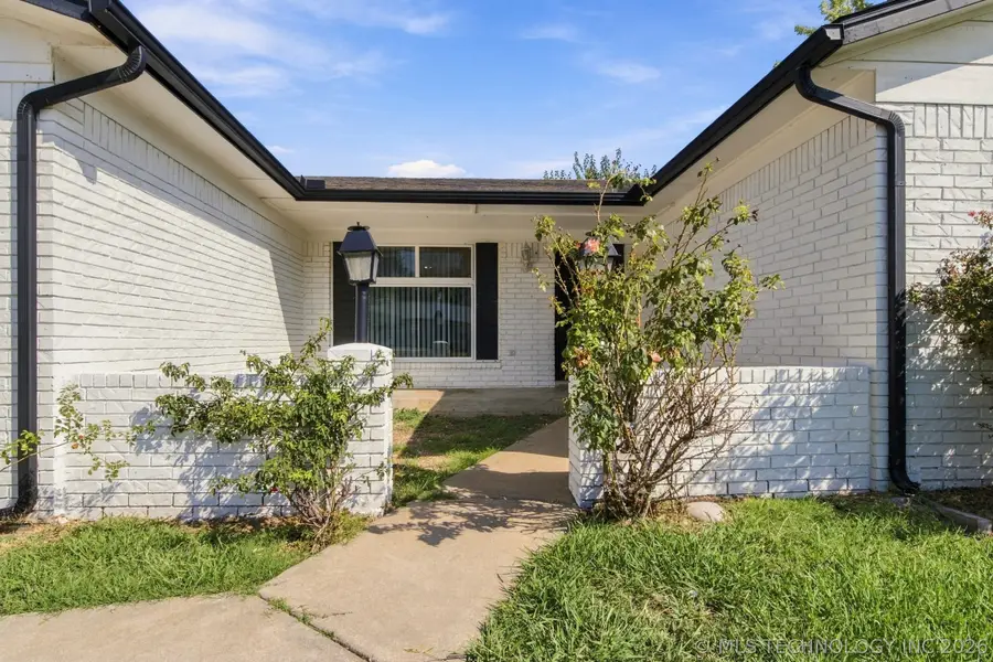 11819 E 27th Street, Tulsa, OK 74129 - #2
