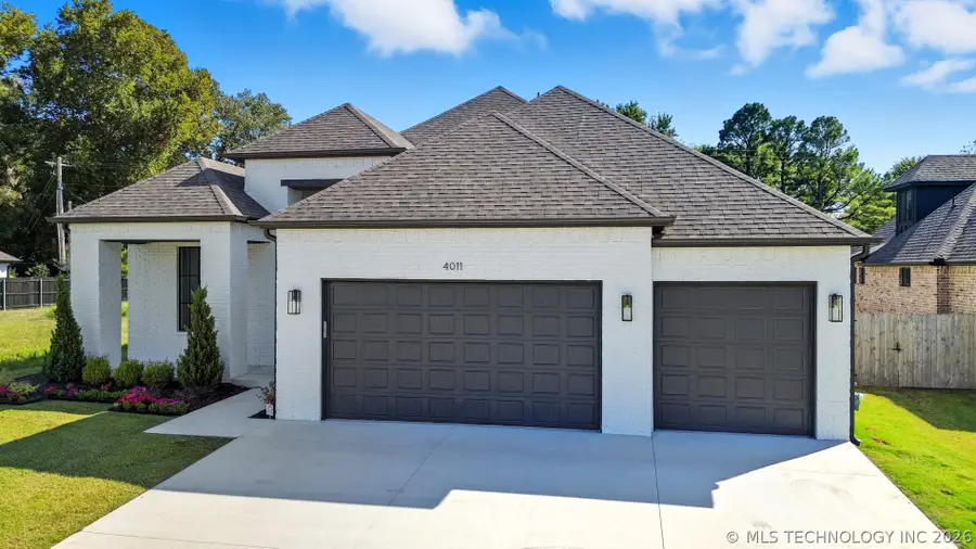 4011 W Baton Rouge Street, Broken Arrow, OK 74011 - #2