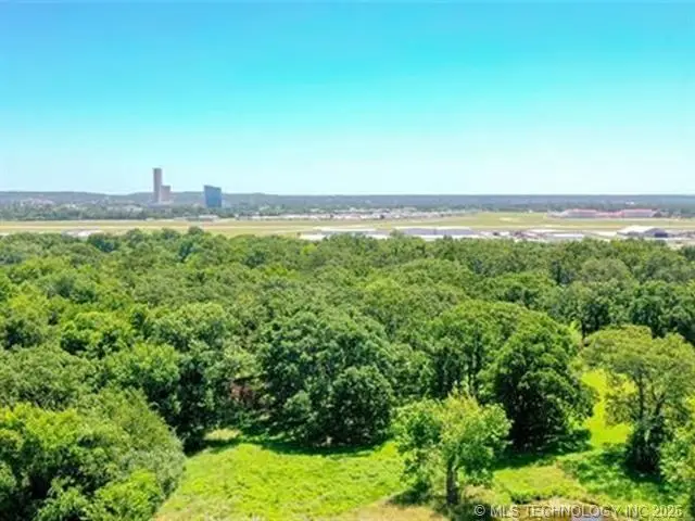 834 W 84th Street, Tulsa, OK 74132 - #1