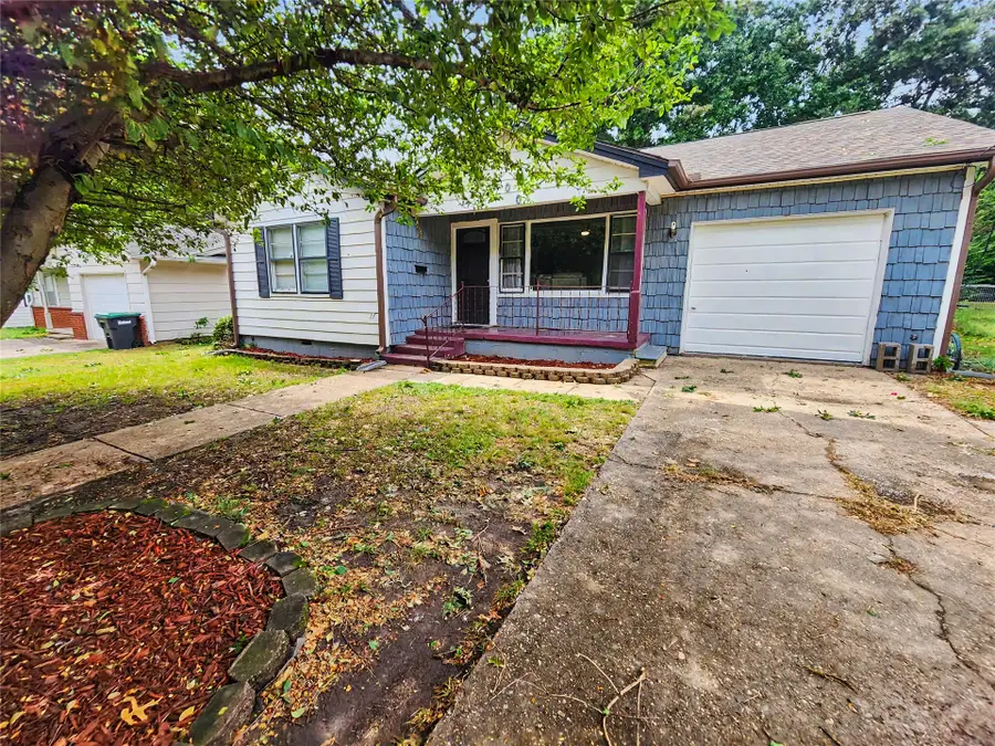 1100 S State Avenue, Tahlequah, OK 74464 - #2