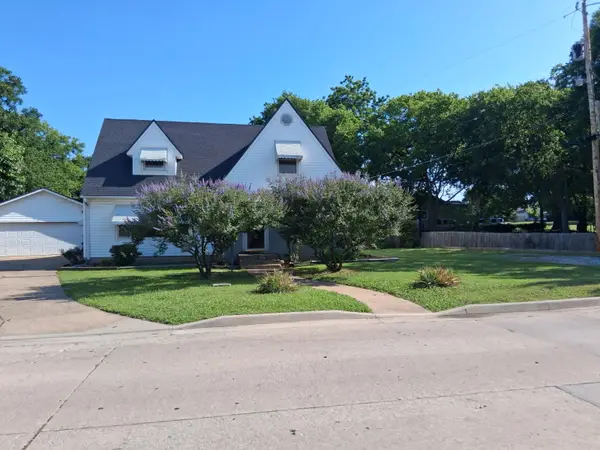 903 15th, Ardmore, OK 73401