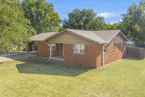 108 Circle Drive, Davis, OK 73030