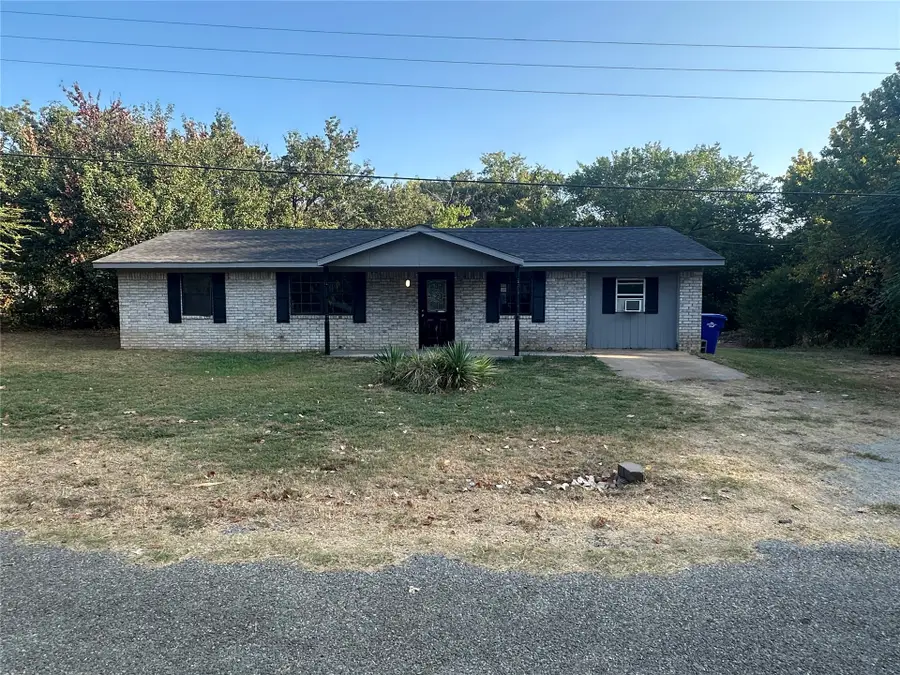 413 E Leecraft, Colbert, OK 74733 - #2