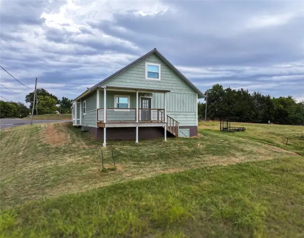 720 E 4th Street, Sulphur, OK 73086