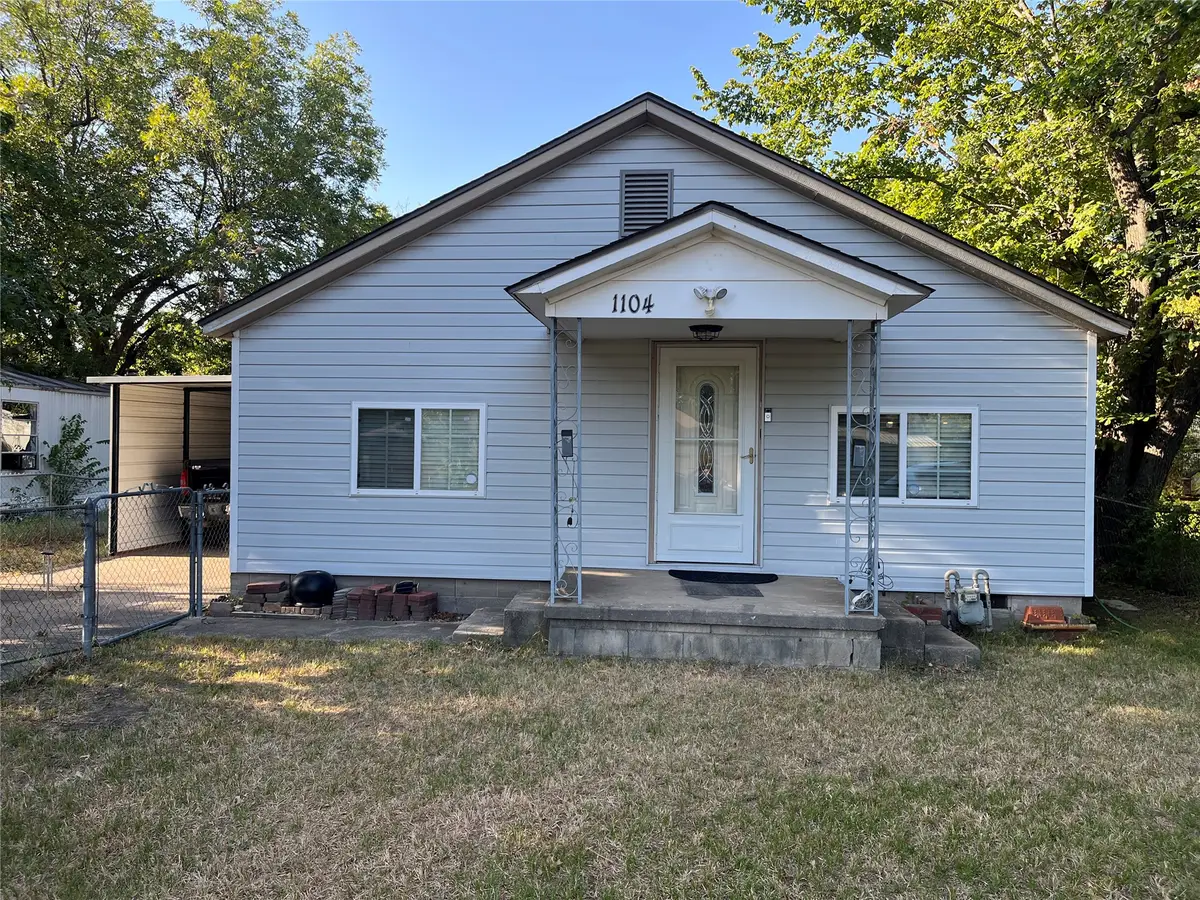 1104 Harris, Muskogee, OK 74403 - #1