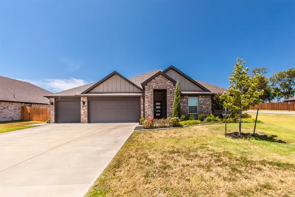 1502 S 72nd Place, Broken Arrow, OK 74014