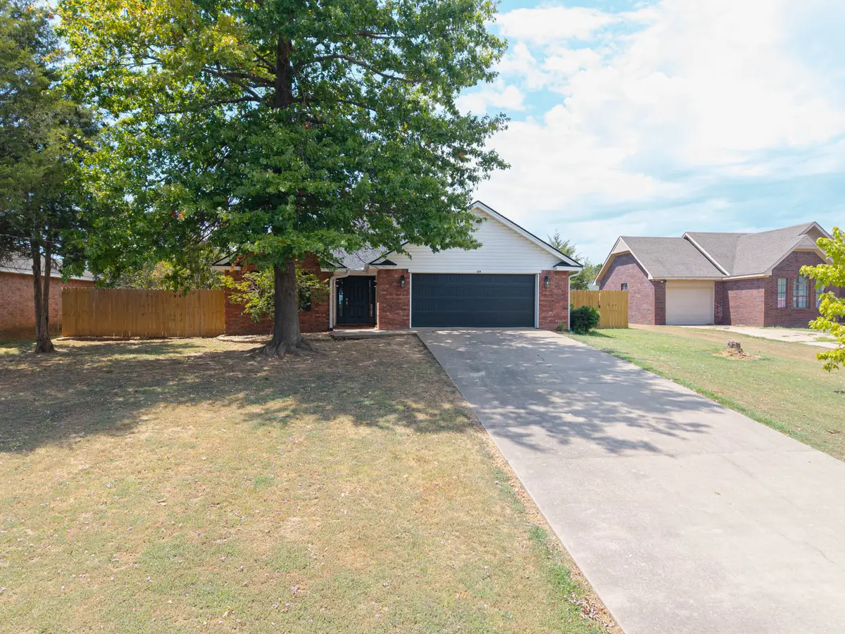 109 Claretta Drive, Roland, OK 74954 - #1