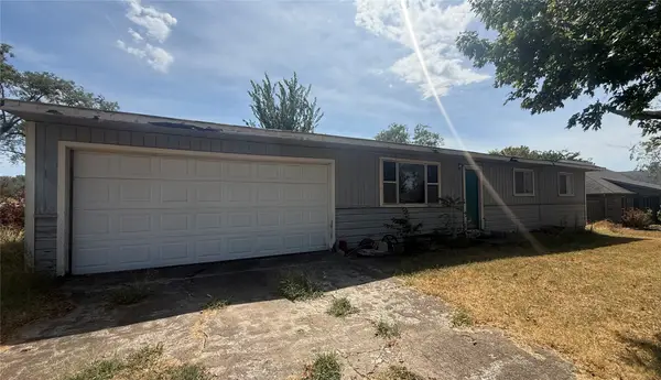 320 S Maple Street, Chelsea, OK 74016