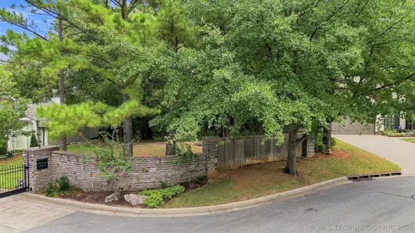 8301 S Urbana Avenue, Tulsa, OK 74137