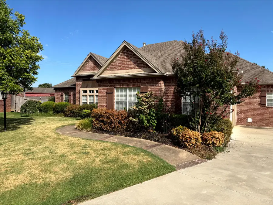 7136 E 82nd Street S, Tulsa, OK 74133 - #3