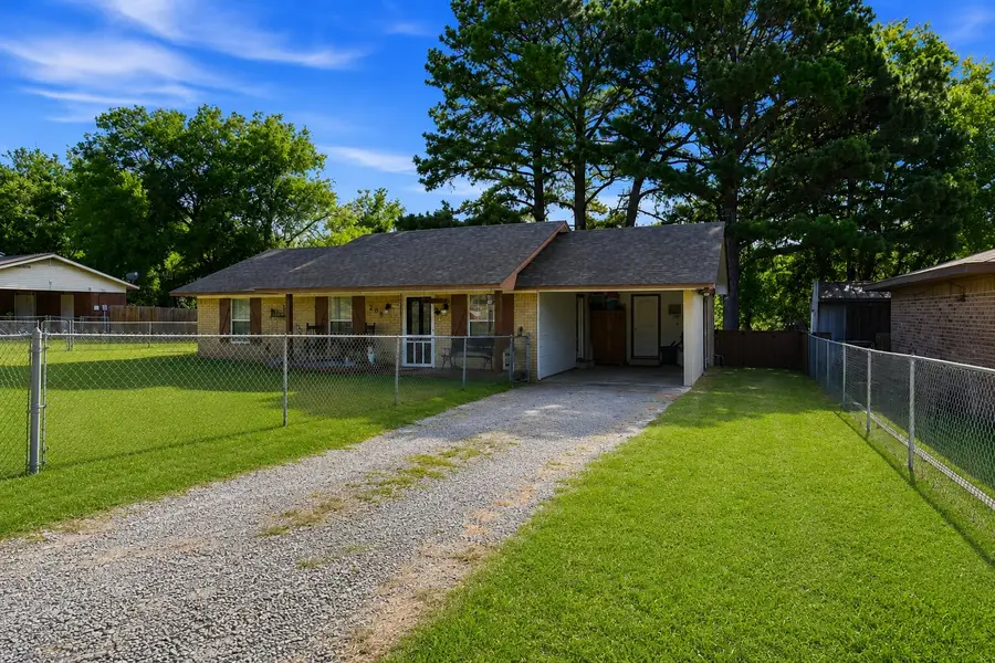 208 W Umstead, Colbert, OK 74733 - #3