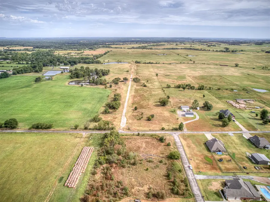 30050 S Maxine Avenue, Inola, OK 74036 - #3