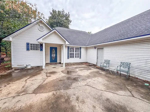 70 W Hutson Street, Eufaula, OK 74432