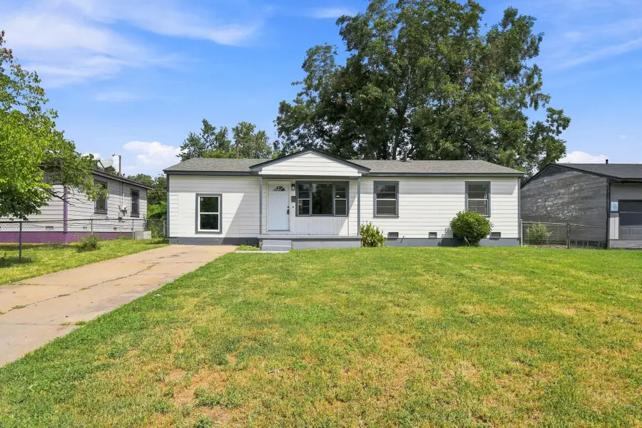 835 E 52nd Street N, Tulsa, OK 74126 - #2