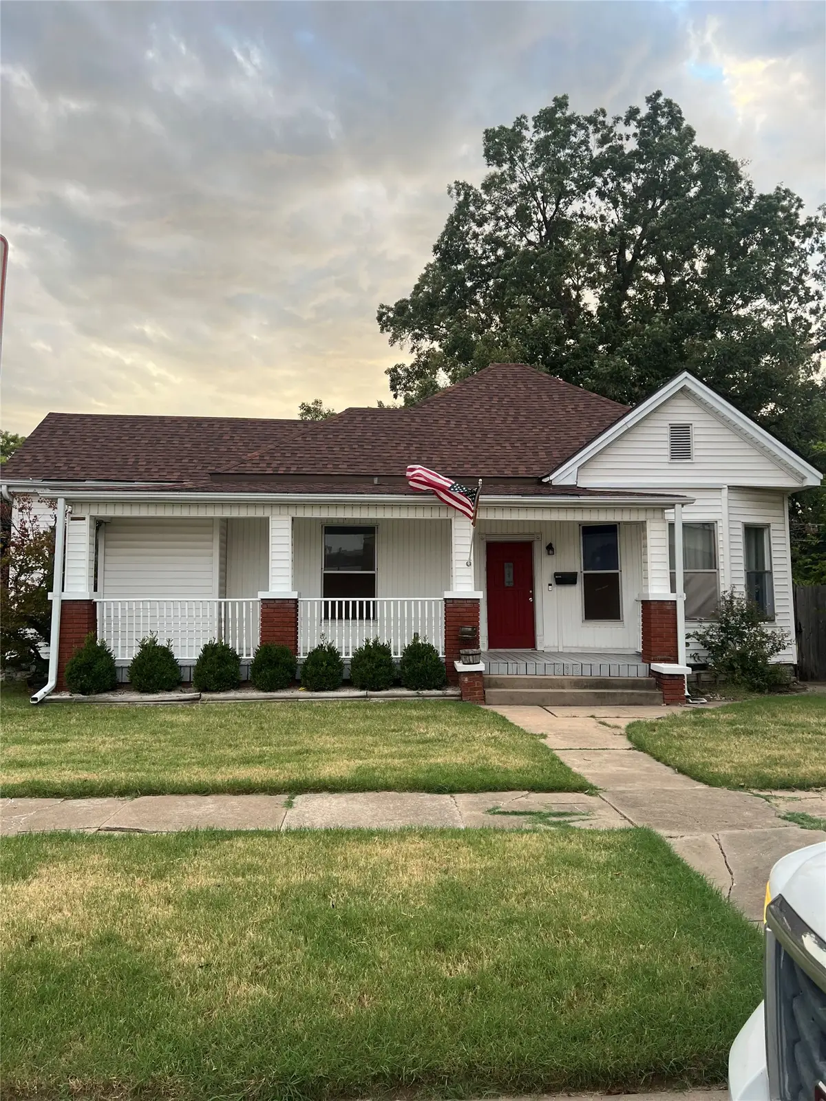 422 S Poplar Street, Sapulpa, OK 74066 - #1