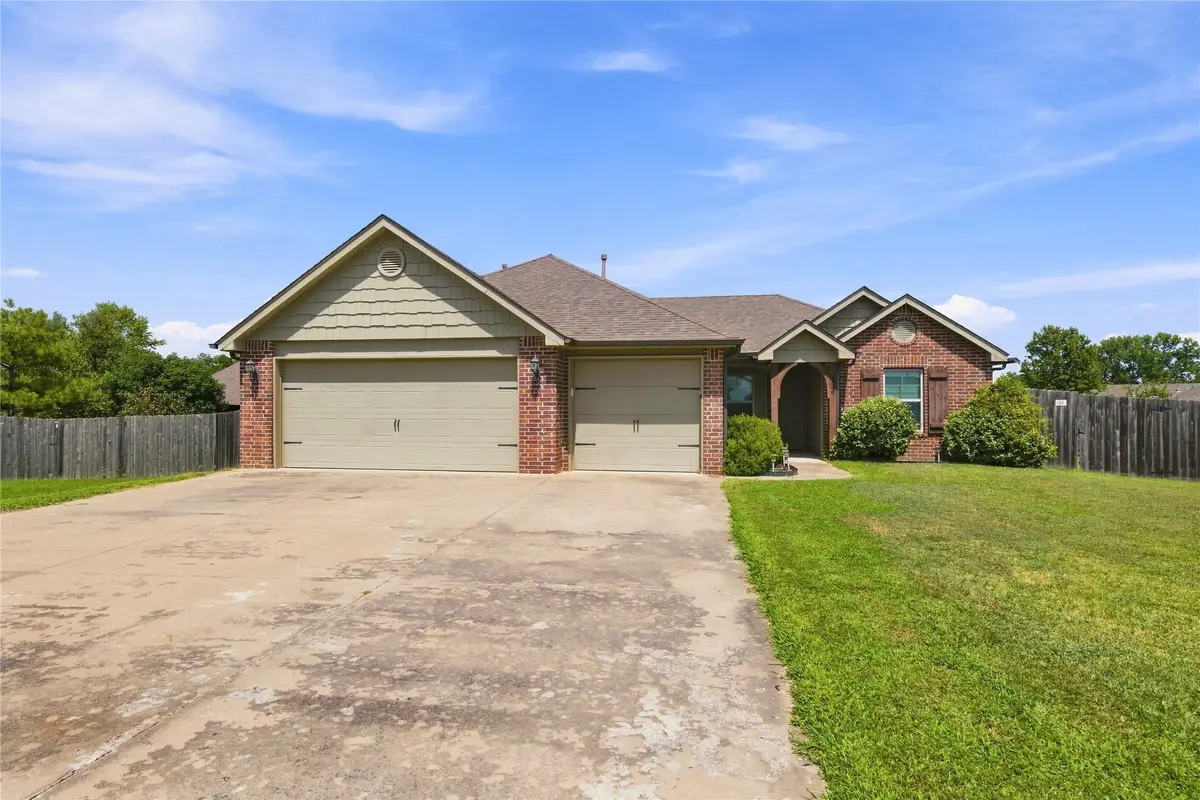 1800 Tulip Court, Claremore, OK 74019 - #1