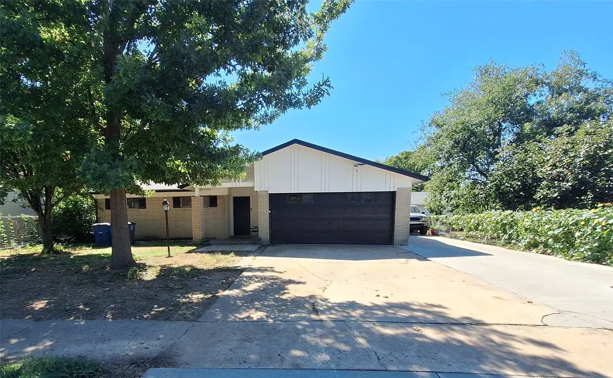 11710 E 28th Place, Tulsa, OK 74129 - #1