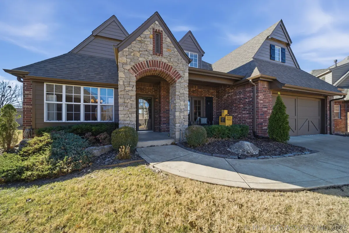 7302 95th Street, Tulsa, OK 74133 - #1
