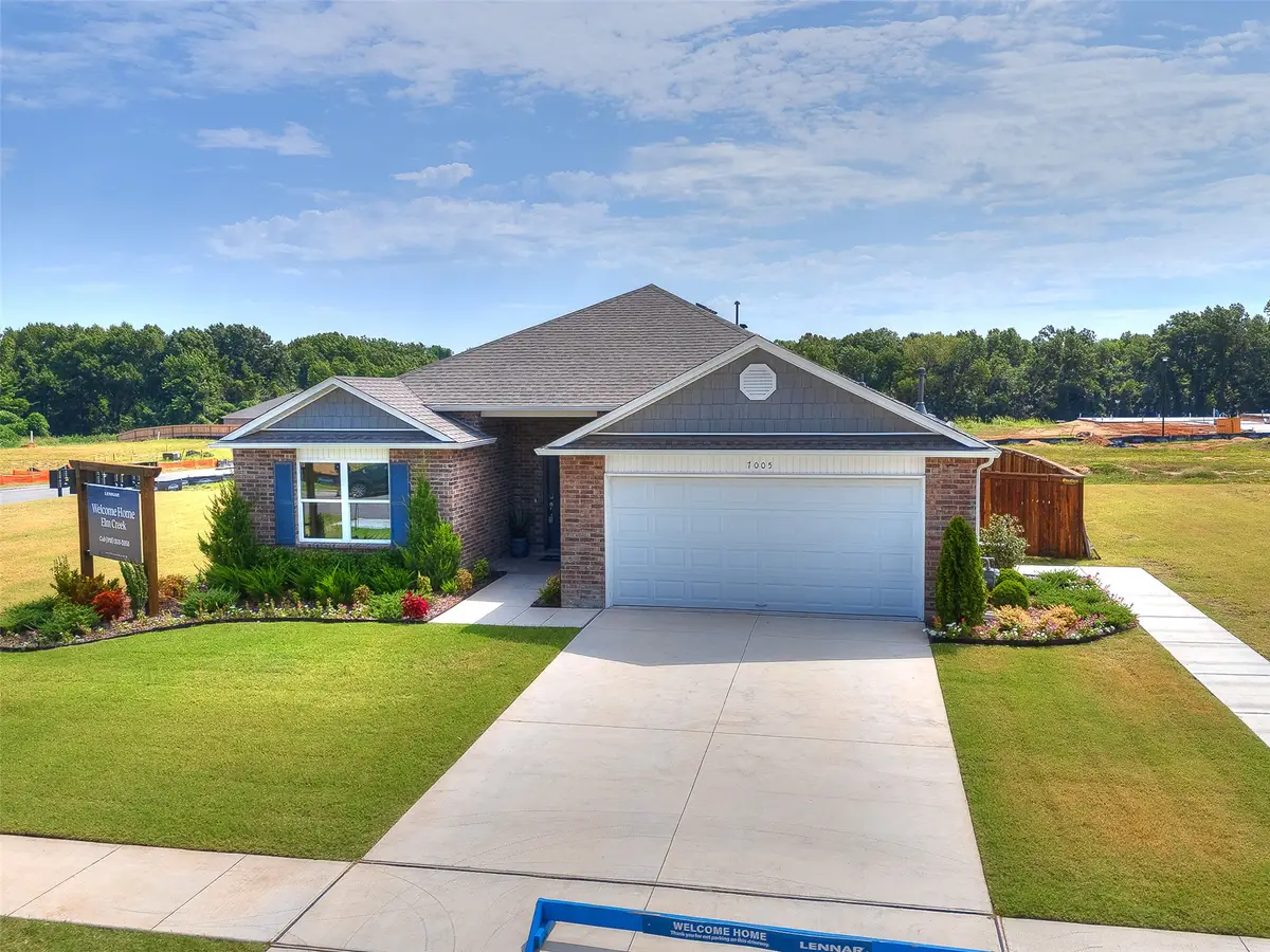 7017 S Lions Avenue, Broken Arrow, OK 74011 - #1