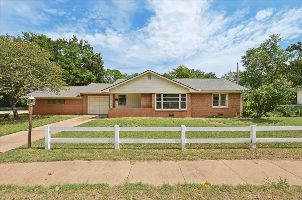 1523 N Washington Street, Stillwater, OK 74075