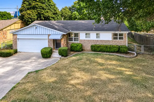 904 E Elgin Place, Broken Arrow, OK 74012