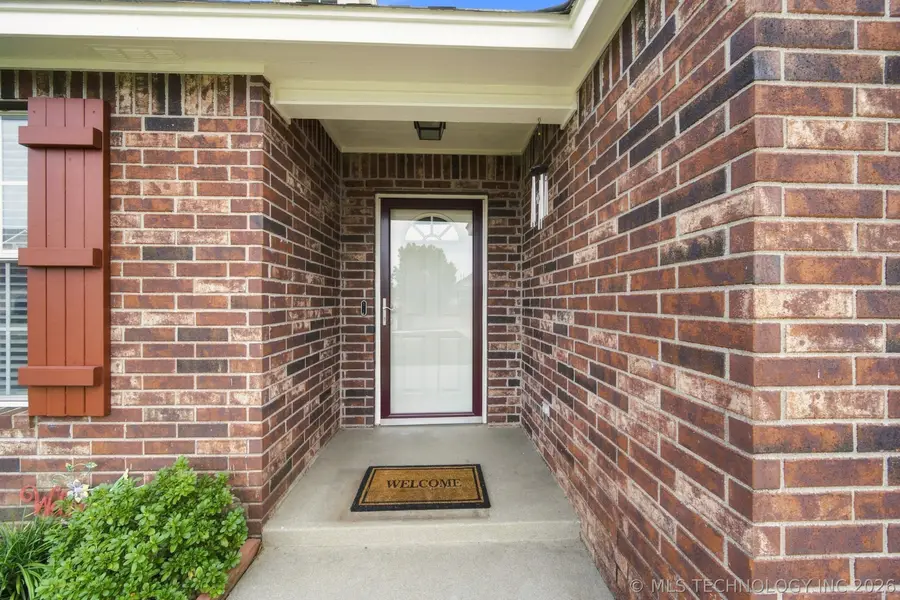 106 W 133rd Place N, Skiatook, OK 74070 - #3