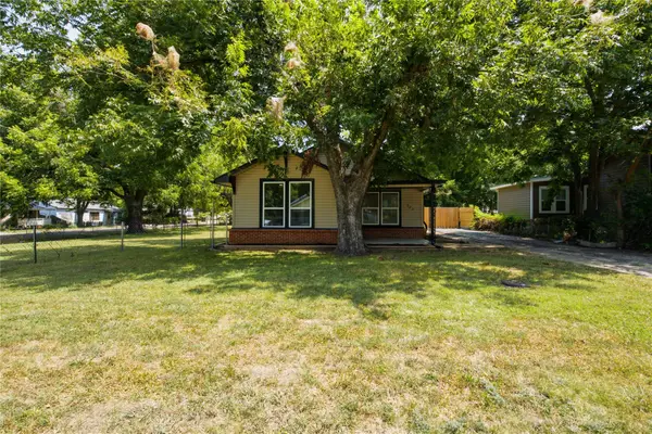 522 N Hope Street, Ada, OK 74820